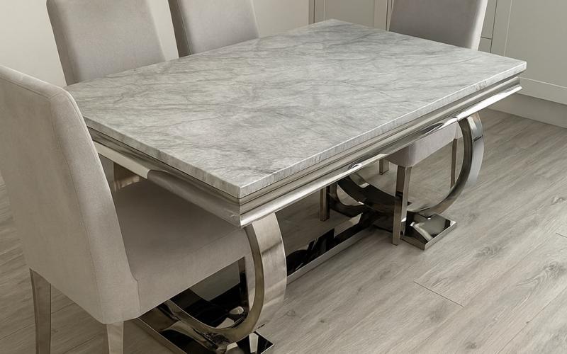 What Size Dining Table Do You Need? Seats, Clearances and Extending Tables — Langham Furniture journal