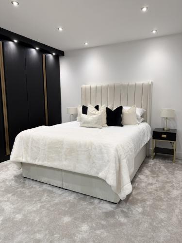 Lyla Divan — Divan Beds handmade to order by Langham Furniture
