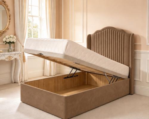 Mink Naples