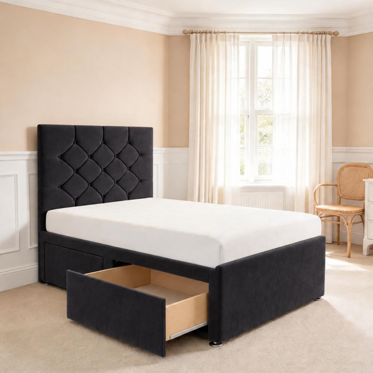 Thornbury Kids Chesterfield Divan Bed, view 9