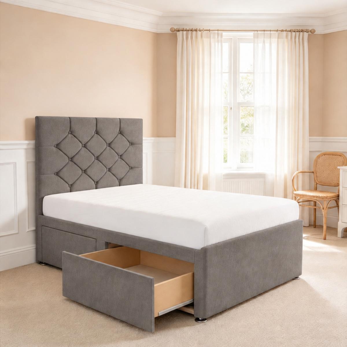 Thornbury Kids Chesterfield Divan Bed, view 21